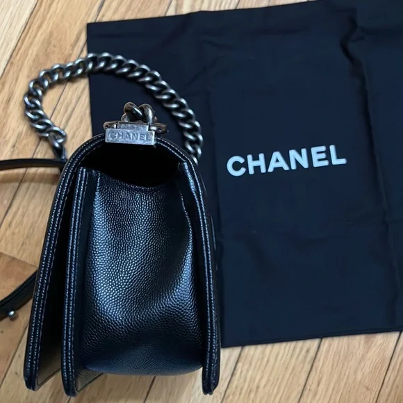 Chanel caviar boy bag - Picture 7 of 9
